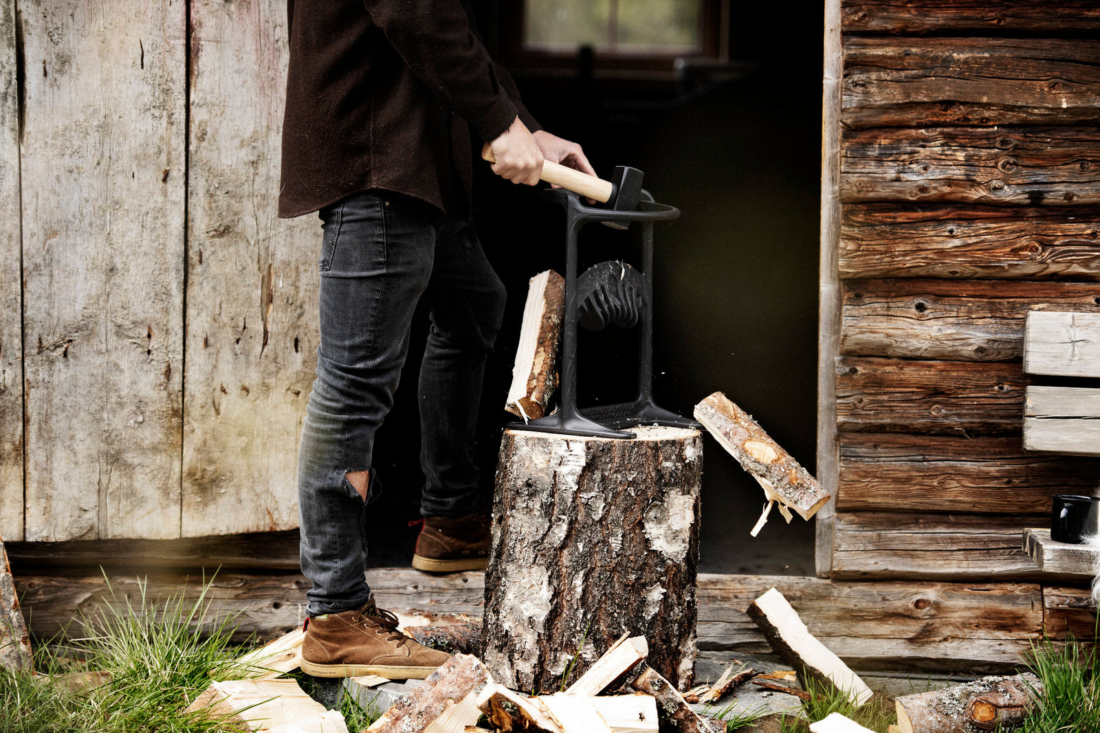 Kindling-cracker-huddle-5.jpg