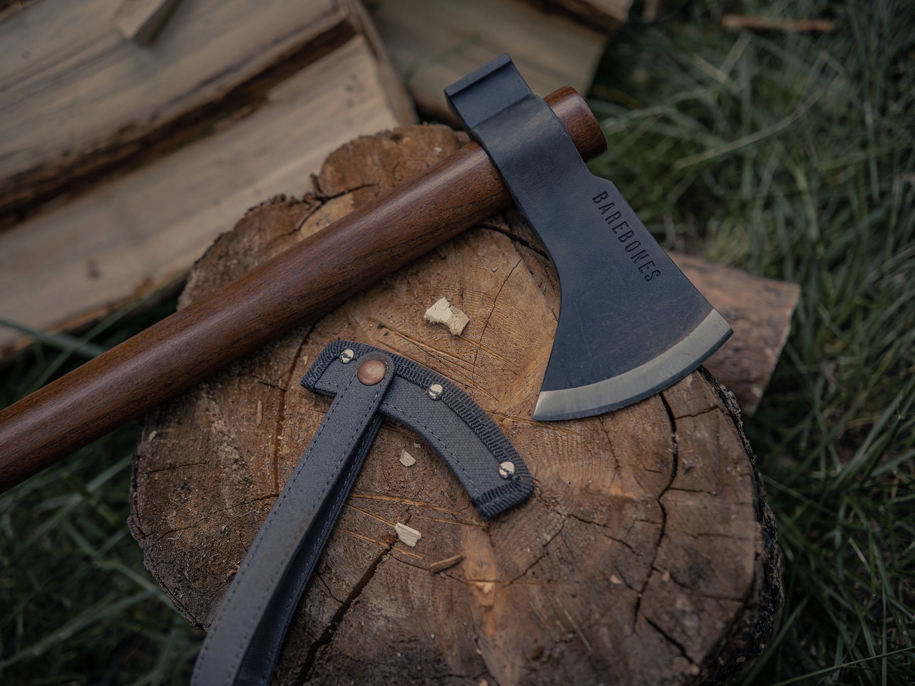 Field_Hatchet_PDP_01.jpg